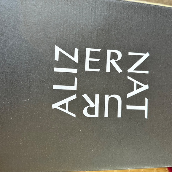 Naturalizer Heel NWT 6.5 wide - Picture 3 of 4